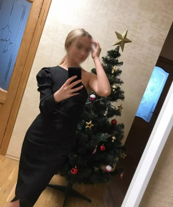 Мои услуги стильны и разнообразны 💋 Я готова исполнить все твои сексуальные фантазии и подарить тебе незабываемый опыт. Со мной ты сможешь насладиться полной расслабленностью и жаркими страстными моментами. Прочитай отзывы о моей работе и увидишь, что я истинная профессионалка в своем деле 😍 Живу в Москве, и могу быть твоей путаной в этом разнообразном городе 🌃 Жду тебя, милый, чтобы создать вместе незабываемые воспоминания! 😘 Фото со мной прилагаются 📸 София